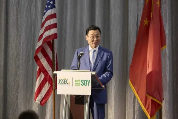 配资行情网 中国驻美大使谢锋：农业不应被政治化绑架，农民不应为贸易战埋单